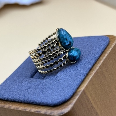 Anel Multi-Anel Ajustável Dourado com Pedras Naturais - Verde Escuro