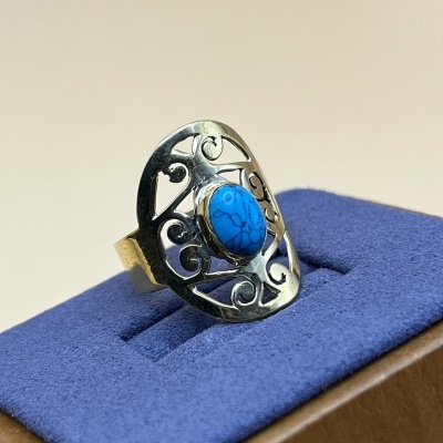 Anel de Bronze com Turquesa Natural - Ajustável, Estilo e Sofisticação Artesanal