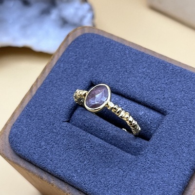 Anel Banhado a Ouro com Turmalina Rosa - Ajustável e Sofisticado