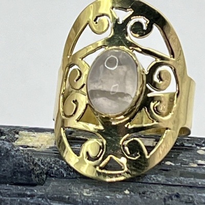 Anel de Bronze com Pedra da Lua Natural - Misticismo, Luz e Elegância Artesanal