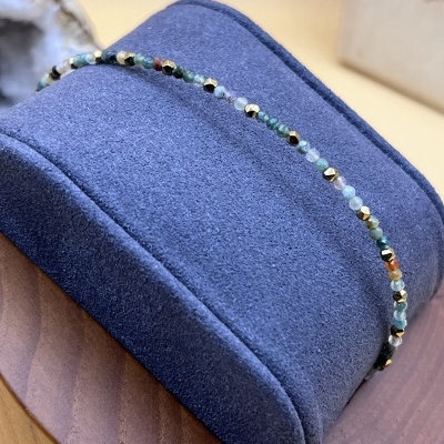 Pulseira Elegante de Ágata Indiana e Hematita - Estilo e Energia