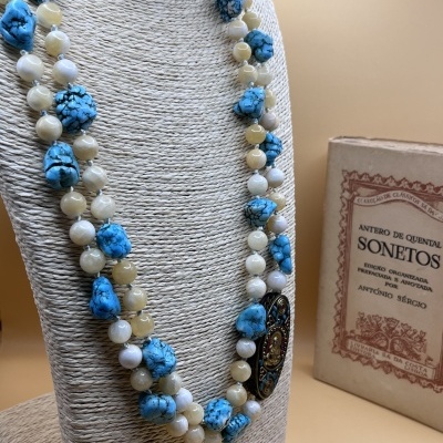 Colar Amuleto do Buda em Turquesa e Pedra Amarela - Riqueza, Luz e Harmonia