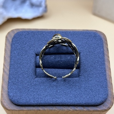 Anel de Bronze com Olho de Tigre Ajustável - Força, Proteção e Elegância Natural