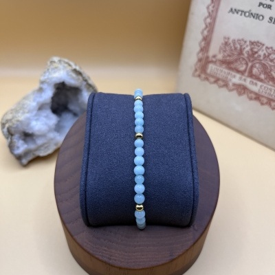 Pulseira Elástica de Contas de Ágata Azul Turquesa - Elegância e Versatilidade