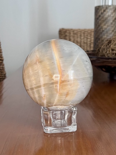Esfera de Ágata Rara de Madagáscar: Beleza e Singularidade