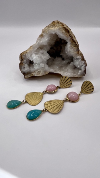 Brincos Pendentes em Aço Inox com Conchas e Pedras Naturais