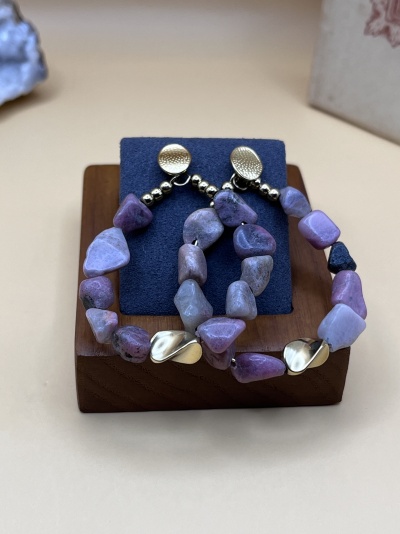 Brincos em Aço Inoxidável com Lascas de Pedra Natural Rosa Velho - Leves e Elegantes