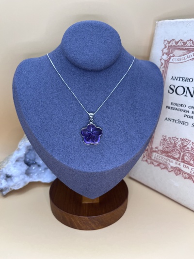 Colar com Ametista Natural em Prata 925