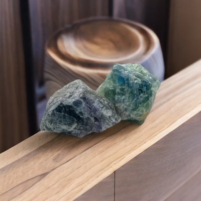 Fluorite Médio e Cru Arco-Íris - Elegância Mineral da Natureza