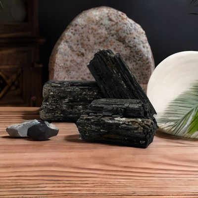 Turmalina Preta do Brasil - Proteção e Estilo Autêntico