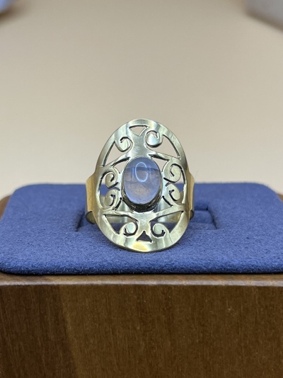 Anel de Bronze com Pedra da Lua Natural - Misticismo, Luz e Elegância Artesanal