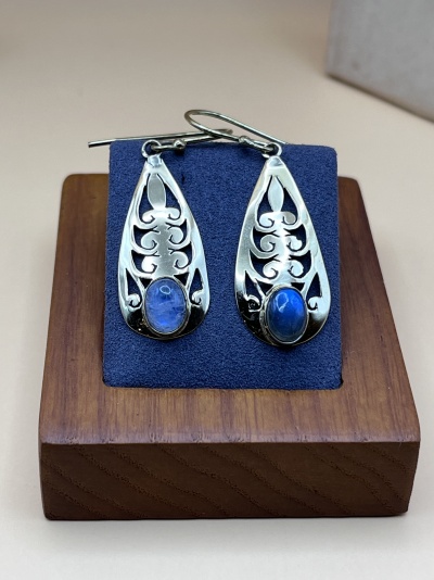 Brincos de Bronze com Labradorite - Elegância Artesanal da Índia