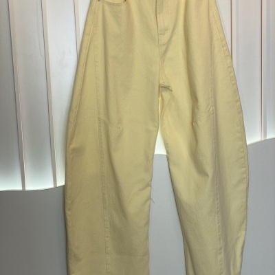 Calças NO TE CONTÉ