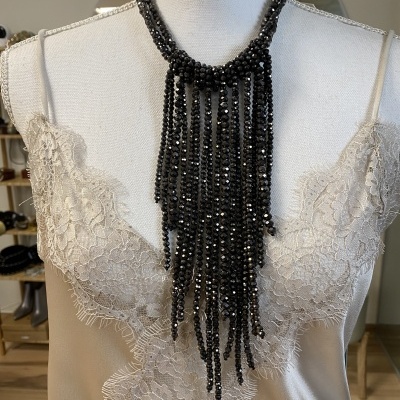 Colar DE FIESTA cinza escuro