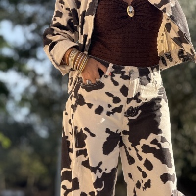 Calças POR LA MITAD