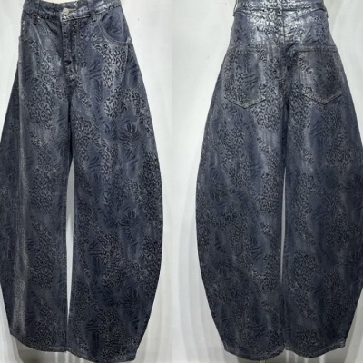 Calças QUÉ BOMBA (MOCHY)