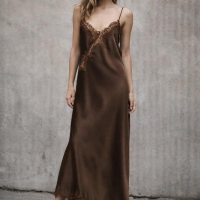Vestido ALBA - castanho (MOCHY)