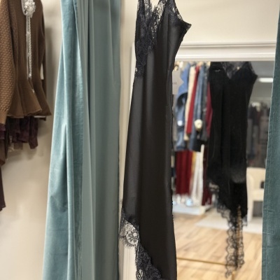 Túnica UN BESO PA MAMI - preto