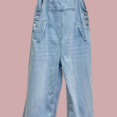 Macacão UNA DESGRACIA