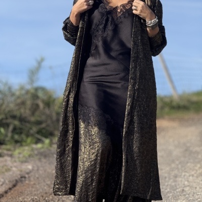 Vestido/camiseiro ME PONGO BORRACHA - dourado