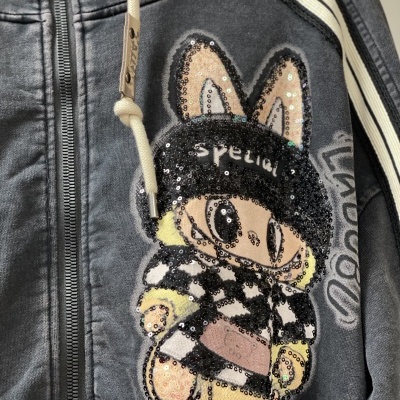 Casaco LABUBU - cinza