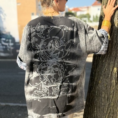 Camisola PERIÓDICO - cinza