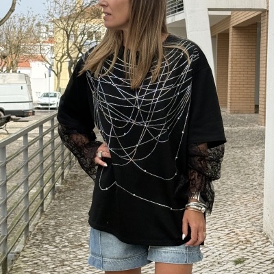 T-shirt HACERTE SONREIR - preta