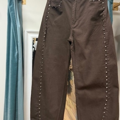 Calças POR LO MENOS - castanhas