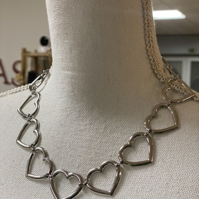 Colar CORAZONES