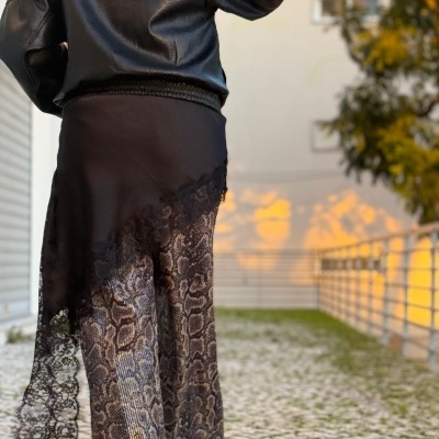 Calças FALSA AMIGA SERPIENTE