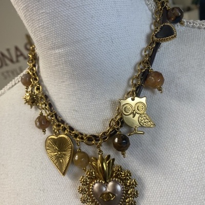 Colar BUHO