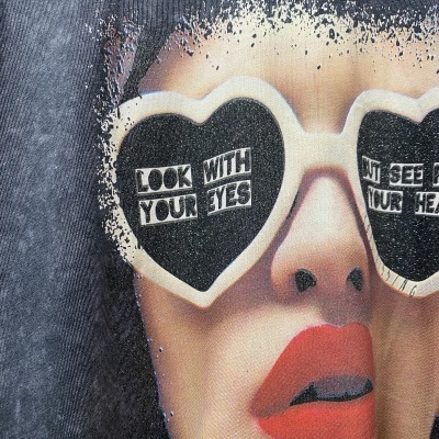 T-shirt MIRA DE DENTRO