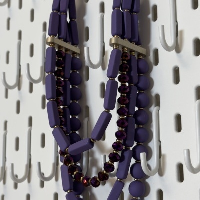 Colar MORADO