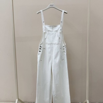 Macacão UNA DESGRACIA - pérola