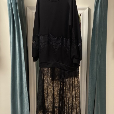 Vestido LA HISTORIA ESTÁ MAL CONTADA - preto