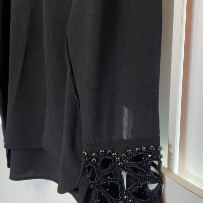 Camisa MANOS LARGAS preta