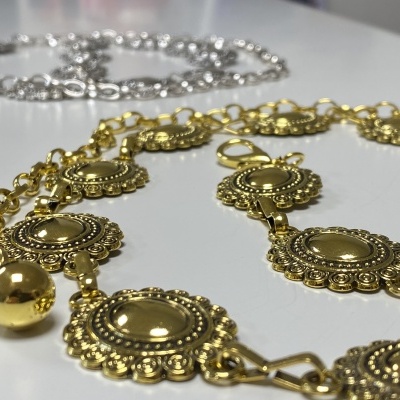 Cinto UN RATO - dourado