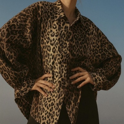 Camisa/Casaco YO x TÍ - padrão bege