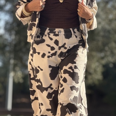 Calças POR LA MITAD