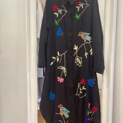 Vestido/ Camiseiro FLORES - preto