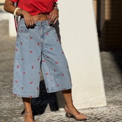 Bermudas CEREZA (MOCHY)