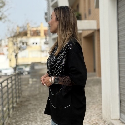 T-shirt HACERTE SONREIR - preta