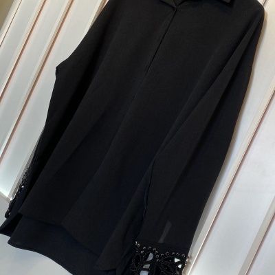 Camisa MANOS LARGAS preta