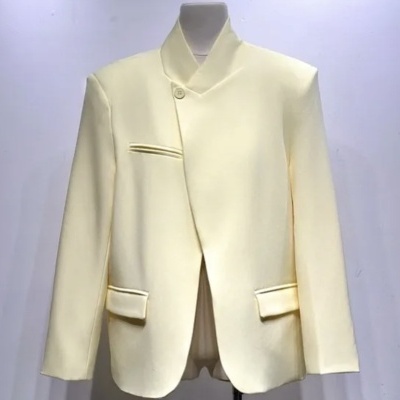 Blazer AL LADITO TUYO - amarelo