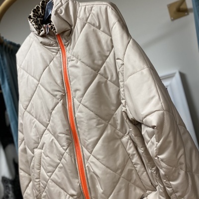 Casaco (reversível) NO RESULTÓ