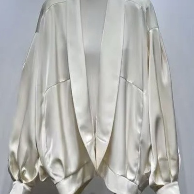 Bomber ERES TÚ (MOCHY) - pérola