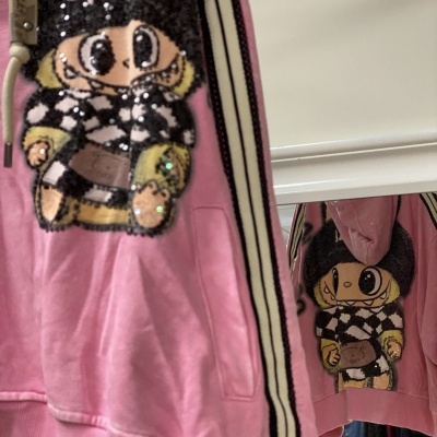 Casaco LABUBU - rosa