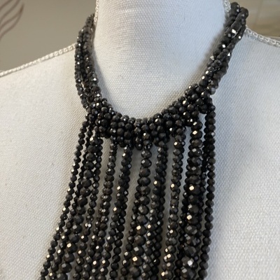 Colar DE FIESTA cinza escuro