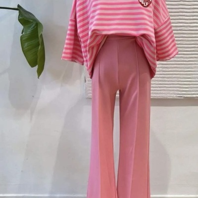 T-shirt GRACIOSA - rosa neón
