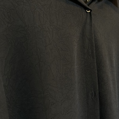 Camisa MANOS LARGAS preta